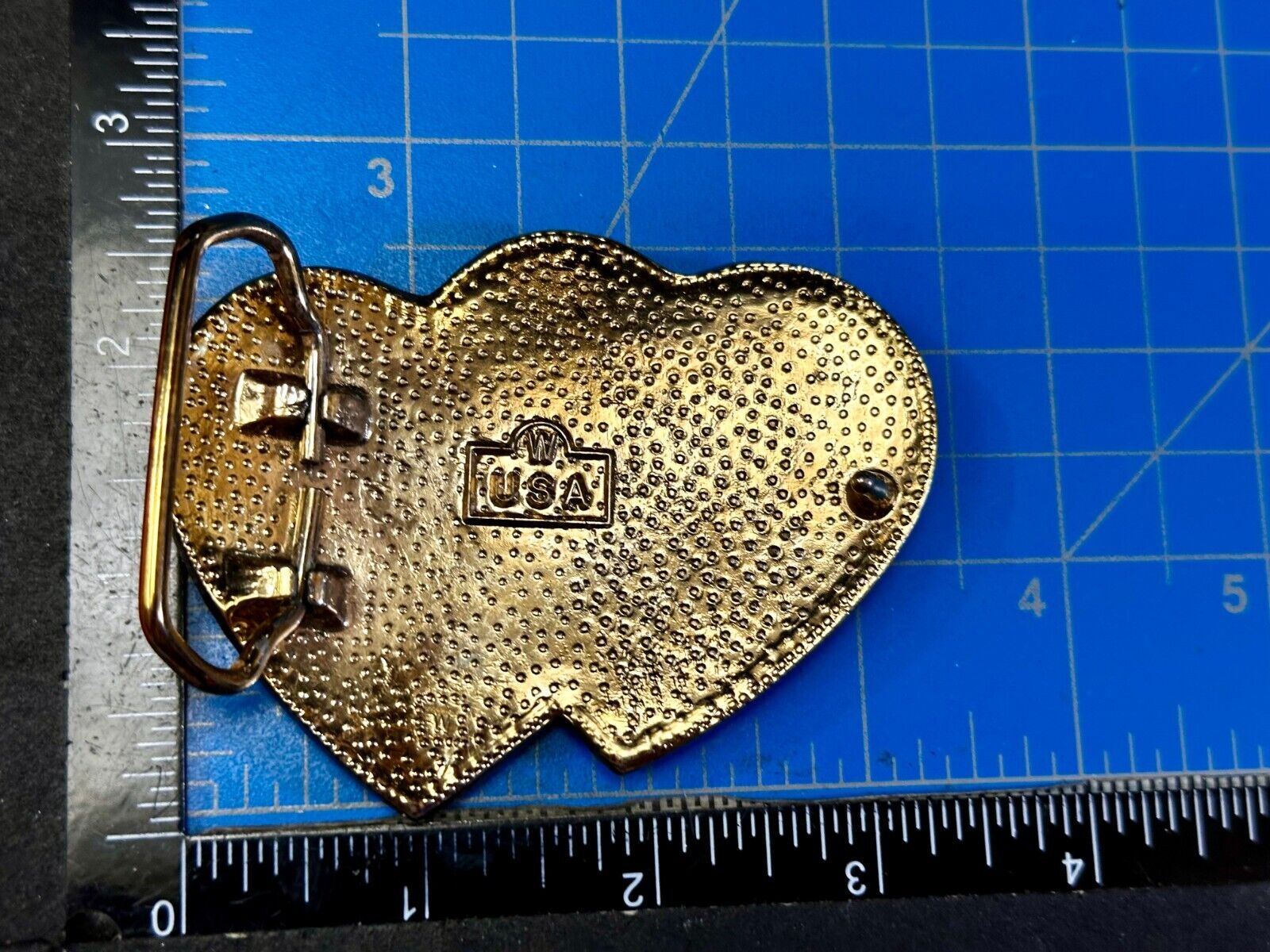 Twin Dual Hearts Flower Swirl Floral Theme Etched Western Belt Buckle W USA