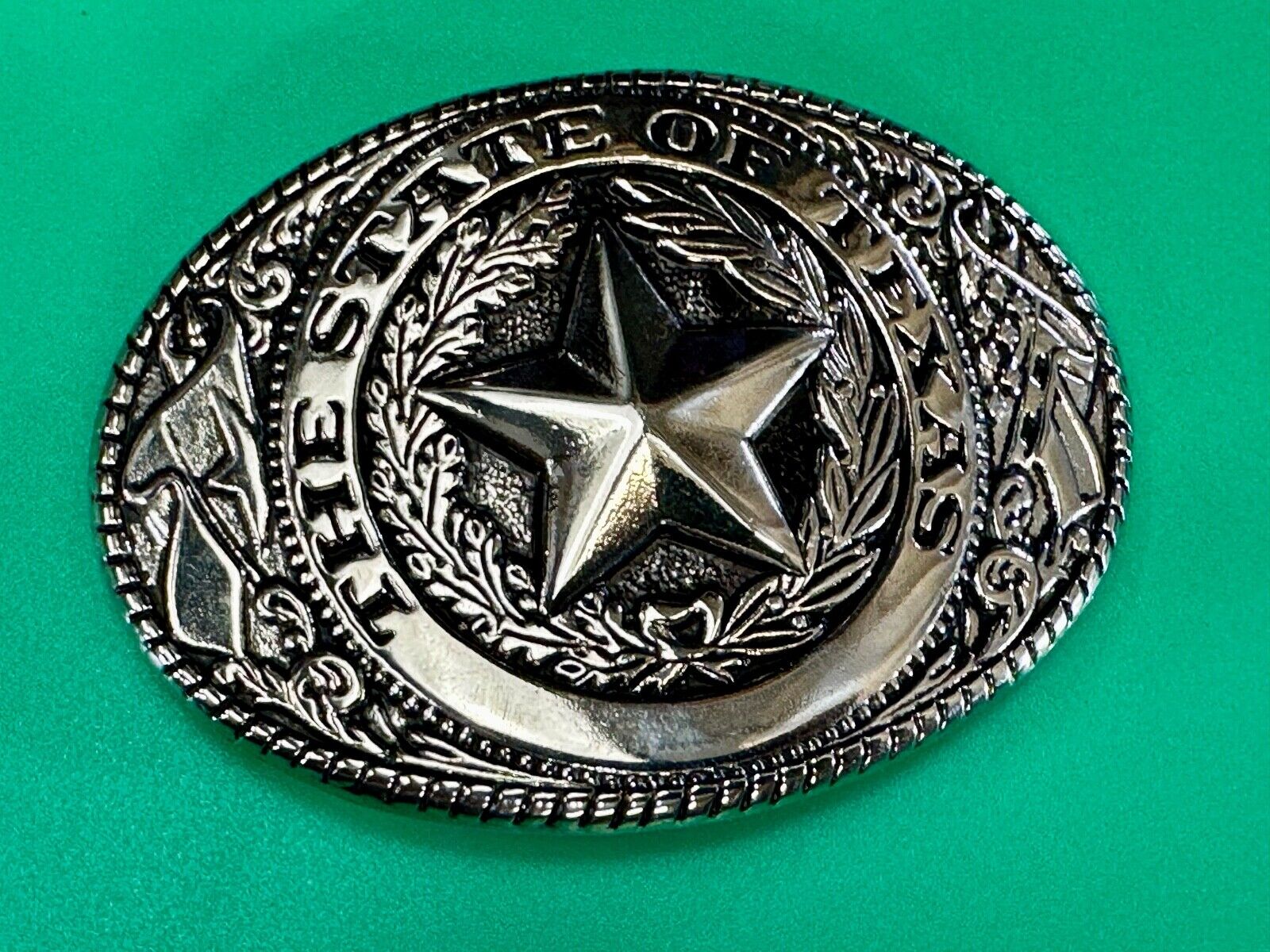 The Great State of Texas - Lone Star Flags seal silver tone NOS belt buckle