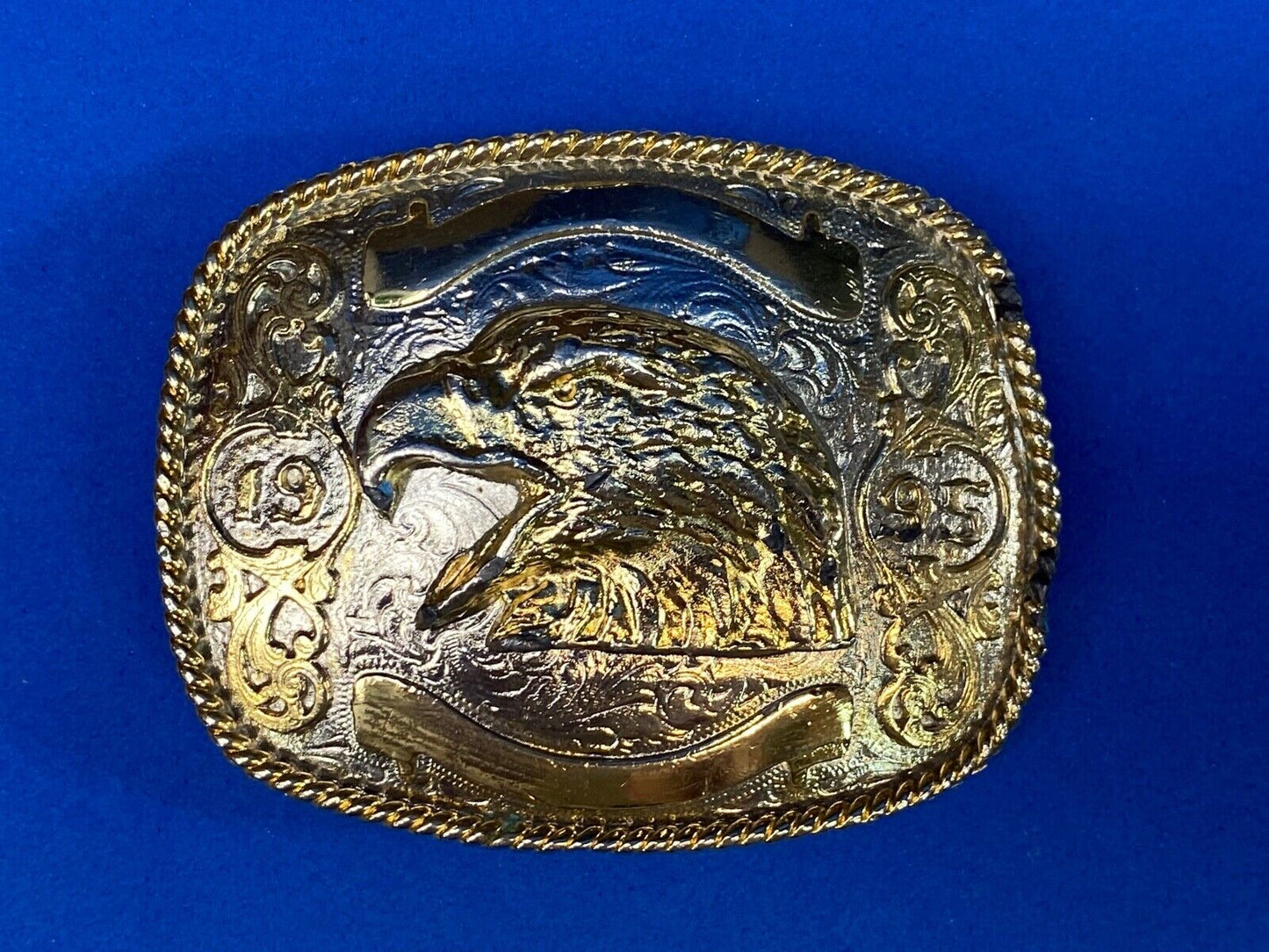 Vintage 1995 Mixed Metal Eagle Head Belt Buckle With Blank Award Ribbon Scroll 