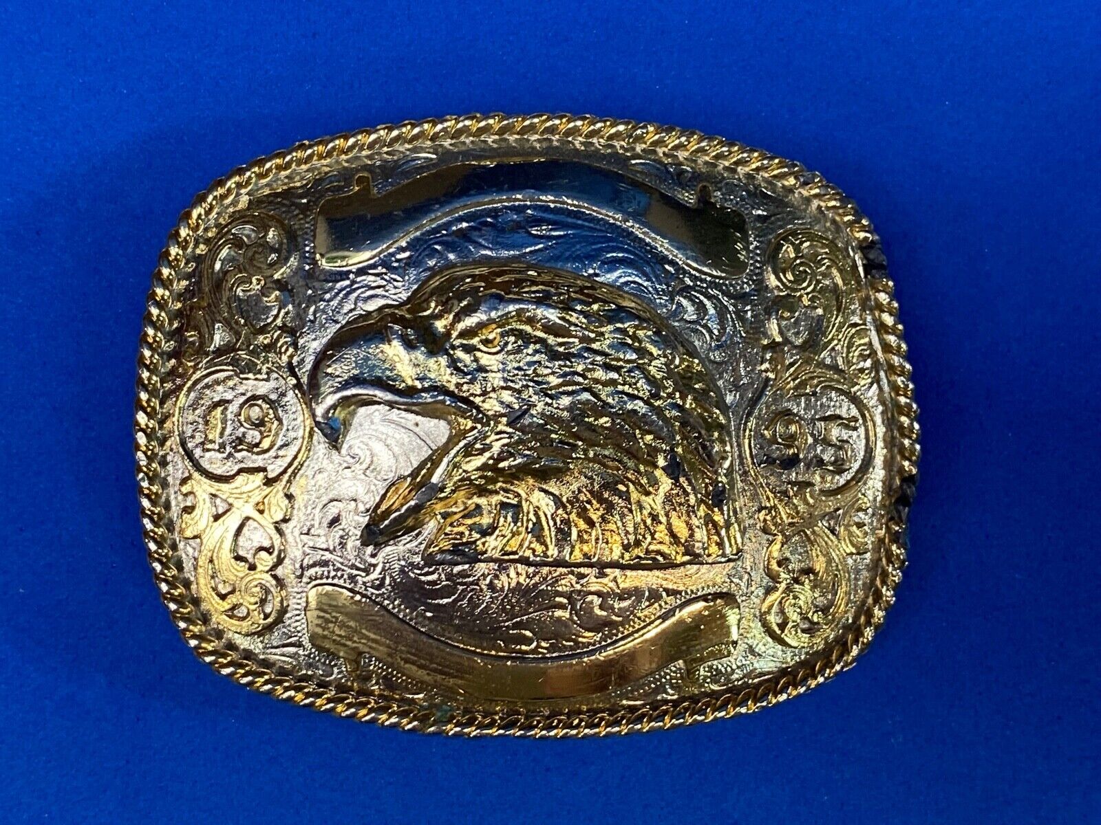 Vintage 1995 Mixed Metal Eagle Head Belt Buckle With Blank Award Ribbon Scroll 