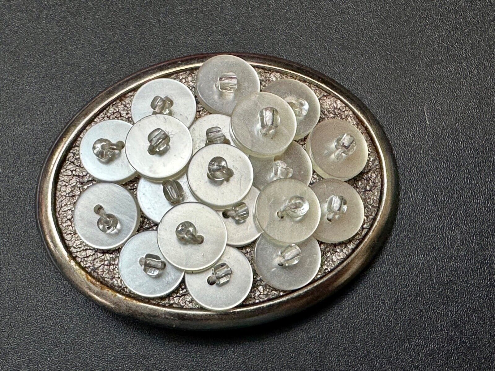 Artisan BUTTONS - seamstress silver tone oval belt buckle