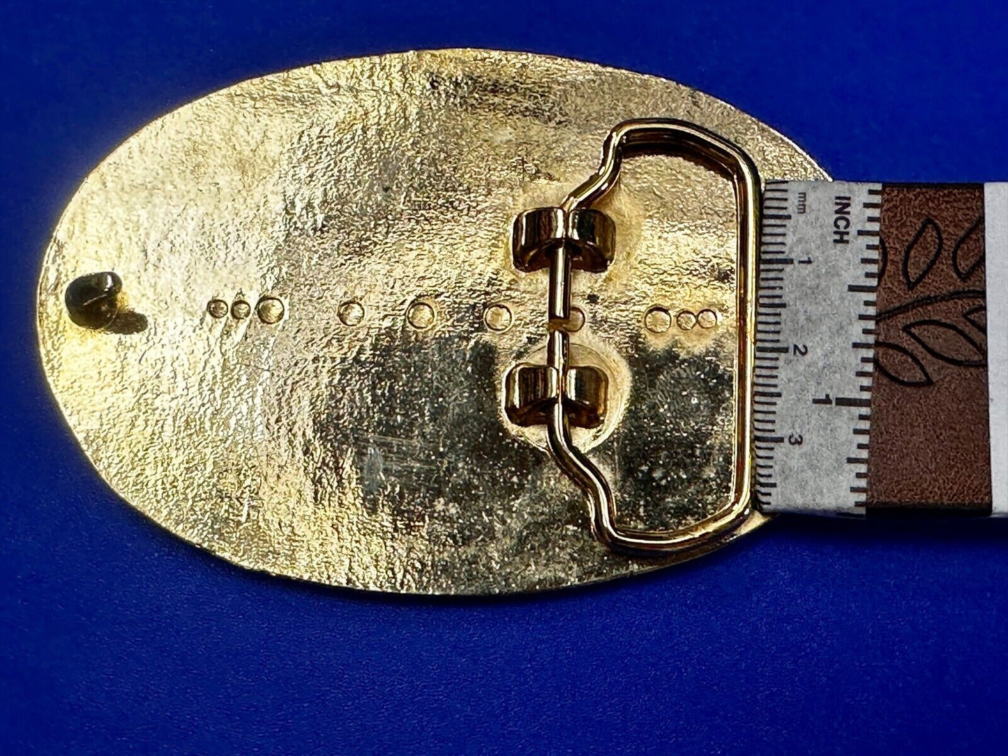 Vintage Flower Swirl Reflective Gold Tone Oval Replacement Belt Buckle