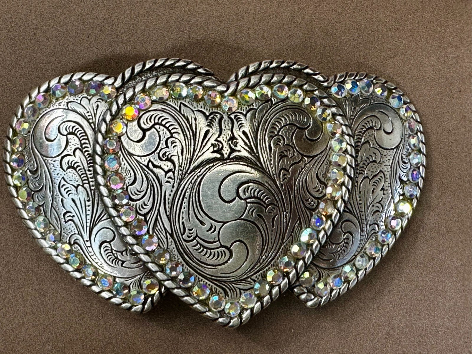 Triple Heart Shaped Flower Swirl Pattern with Rhinestone Border Belt Buckle
