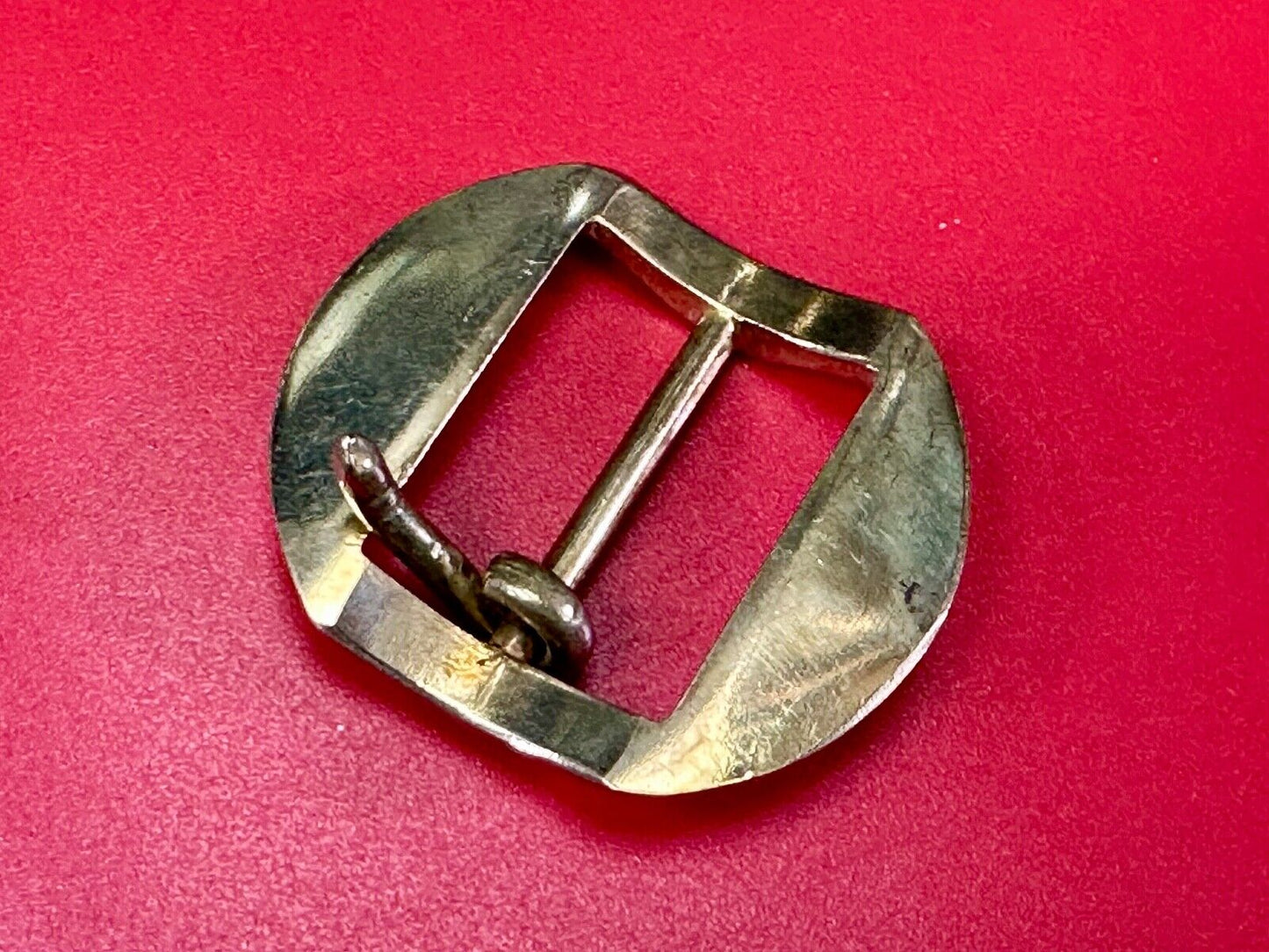Unique Strange Shape! 103 / 30 2? raised round replacement belt buckle
