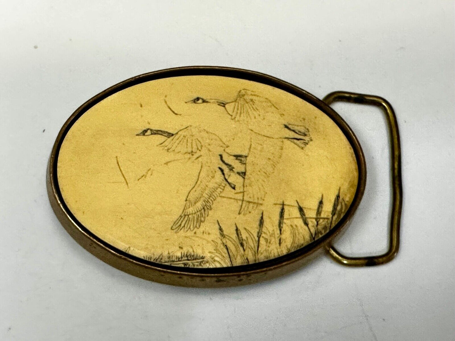 Two flying Ducks - Faux Scrimshaw Drawing Style Vintage Belt Buckle by Barlow