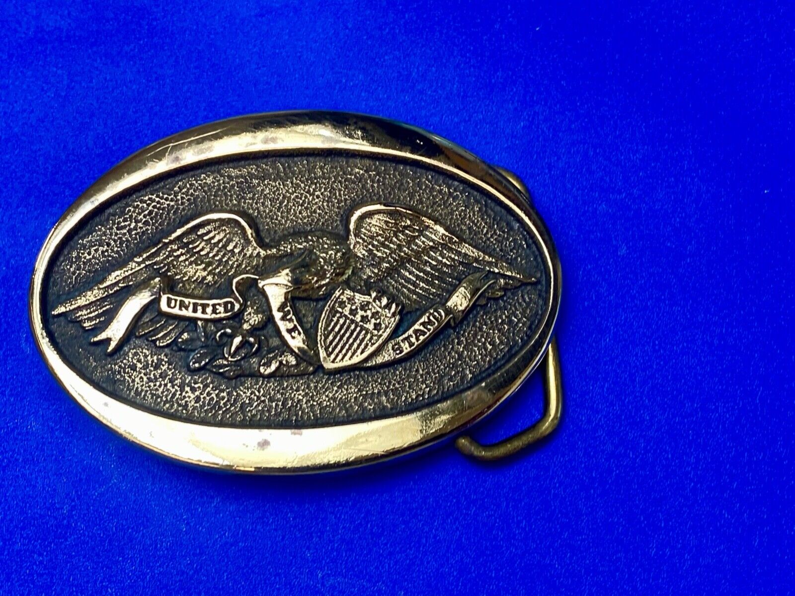 American Eagle Vintage 1976 Heritage Mint LTD United We Stand belt buckle