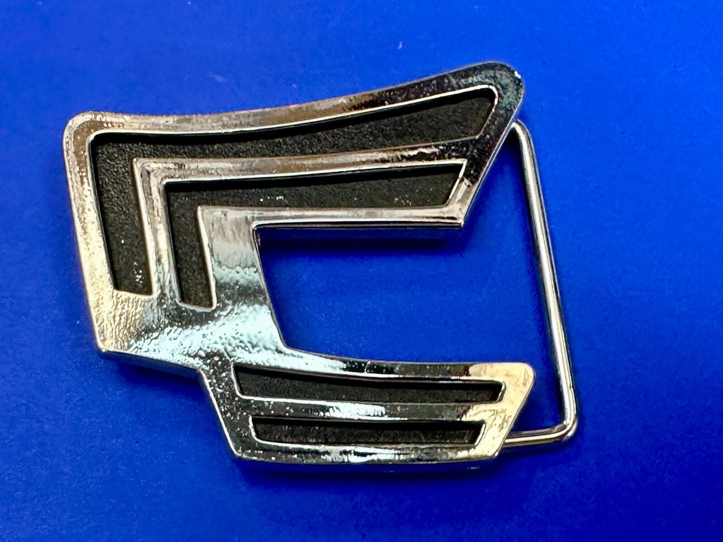 Abstract Pattern Openwork Metal Silver Tone Belt Buckle