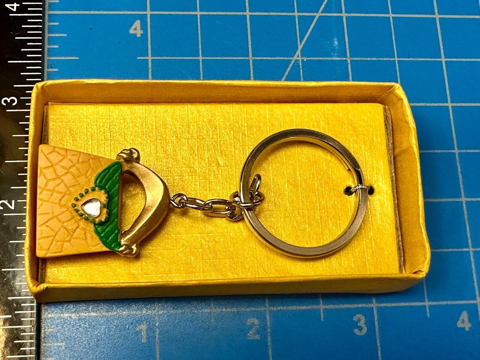 Adorable multicolor Purse with heart Fashioncraft Keychain - Key Ring Chain
