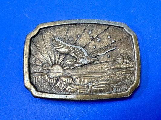 Beautiful American Eagle USA W/ stars sun rays vintage belt buckle