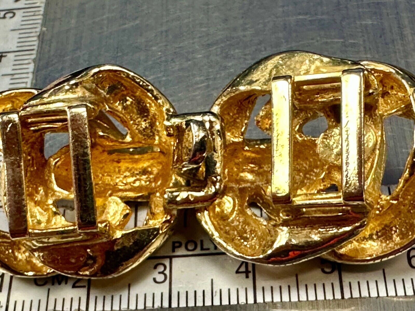 Twisted Knot's ! Two-piece interlocking gold tone Gay Boyer Vintage belt buckle