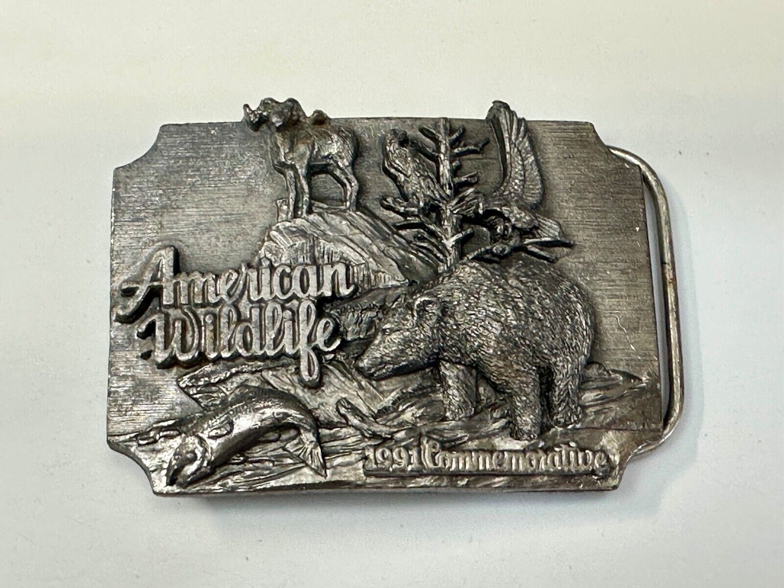 Alaska Wildlife Vintage 1991 Commemorative Pewter Belt Buckle
