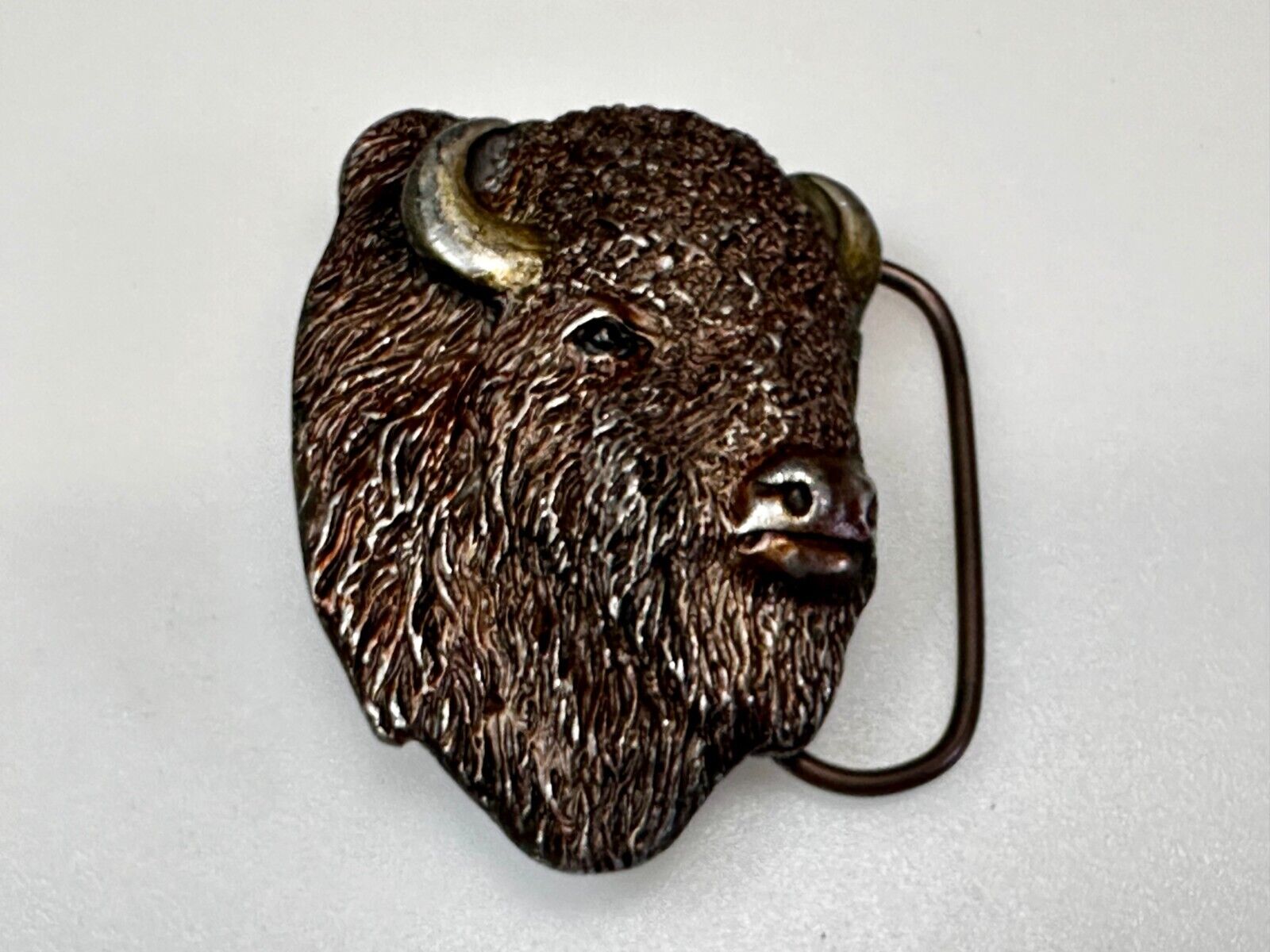 Bison Buffalo Grazing Bull Head Belt Buckle 1999 by Bergamot Brass Works # 1-144