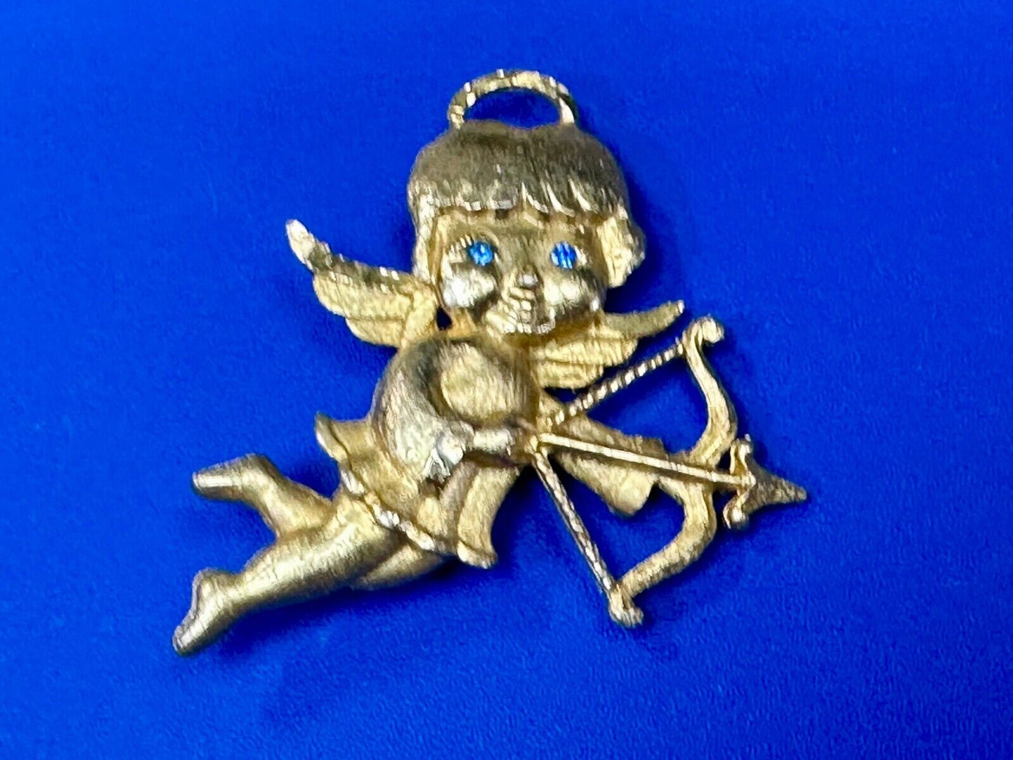 Adorable Angle Cupid w/ blue eyes! Love Arrows Mamselle signed brooch pin
