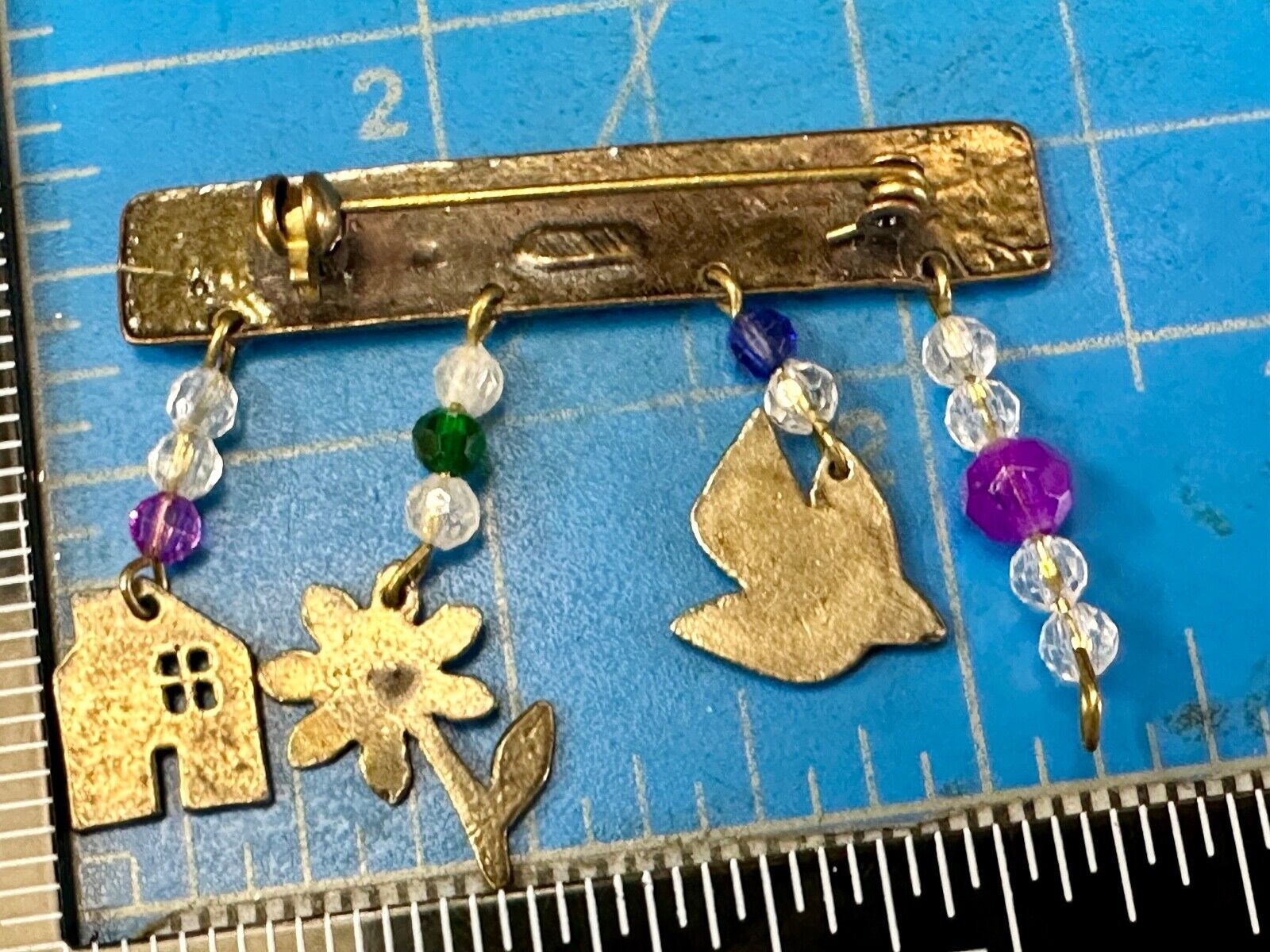 avon signed dangle brooch pin -  Dove stunflower house - missing a charm