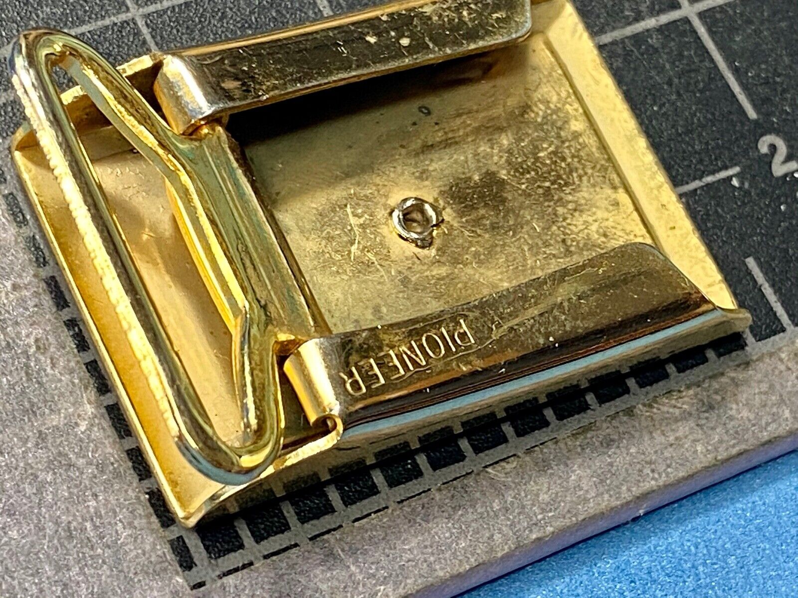 Vintage Letter B Initial Pioneer Brand Monogrammed Petite Belt Buckle 