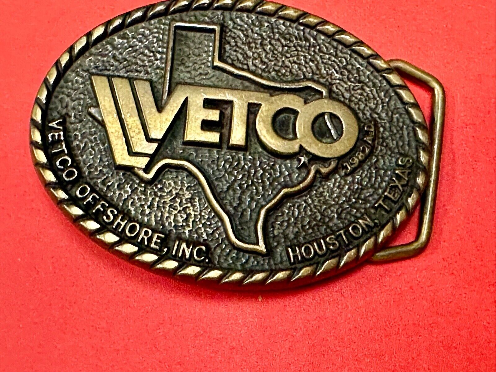 VETCO Houston Texas OffShore Inc animal health Vintage solid brass belt buckle