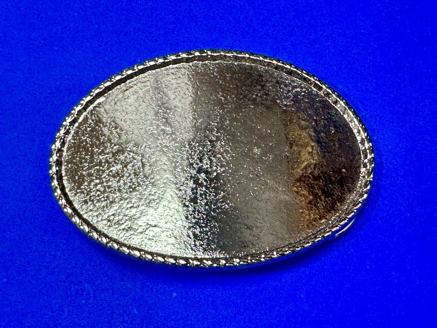 4" wide western silver tone NOS belt buckle your craft project or to wear!