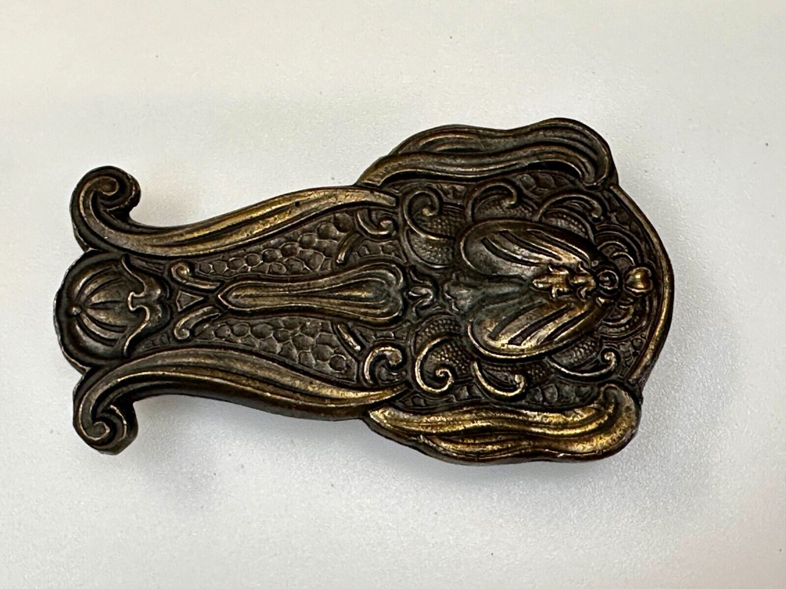 Antique Art Nouveau Ornate Floral Theme Vintage Bergamot Belt Buckle BBW  F-72