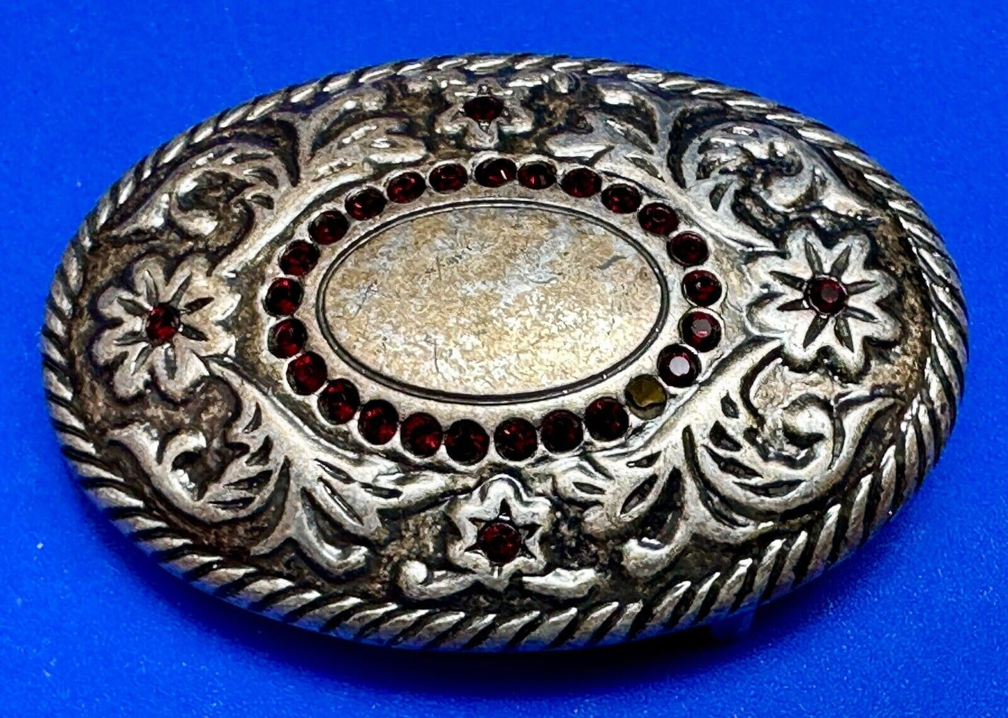 Vintage flower swirl rhinestone accented belt buckle for your center  cab stone