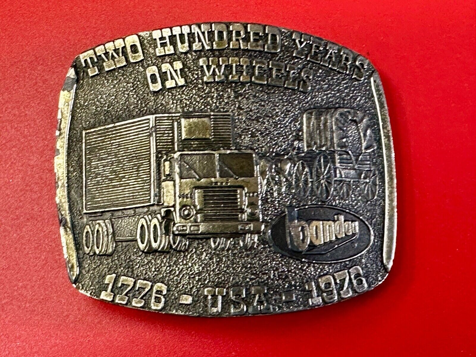 Bandog 200 years on wheels Semi Wagon Bicentennial belt buckle by Lewis Buckles