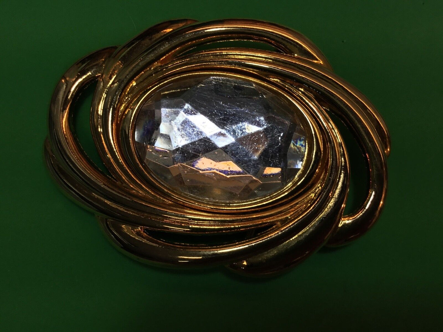 Vintage day-lor gold tone HUGe Rhinestone? Glass?  scarf clip belt buckle 