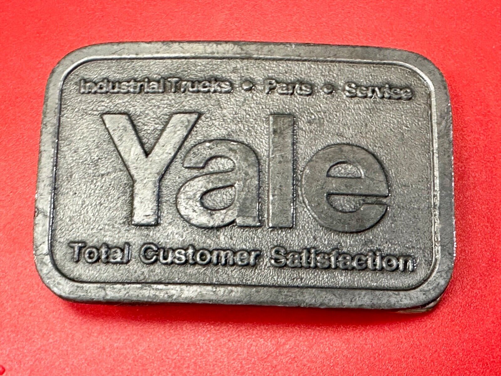 YALE Trucking Industrial Parts Service Total Customer Satisfaction belt buckle