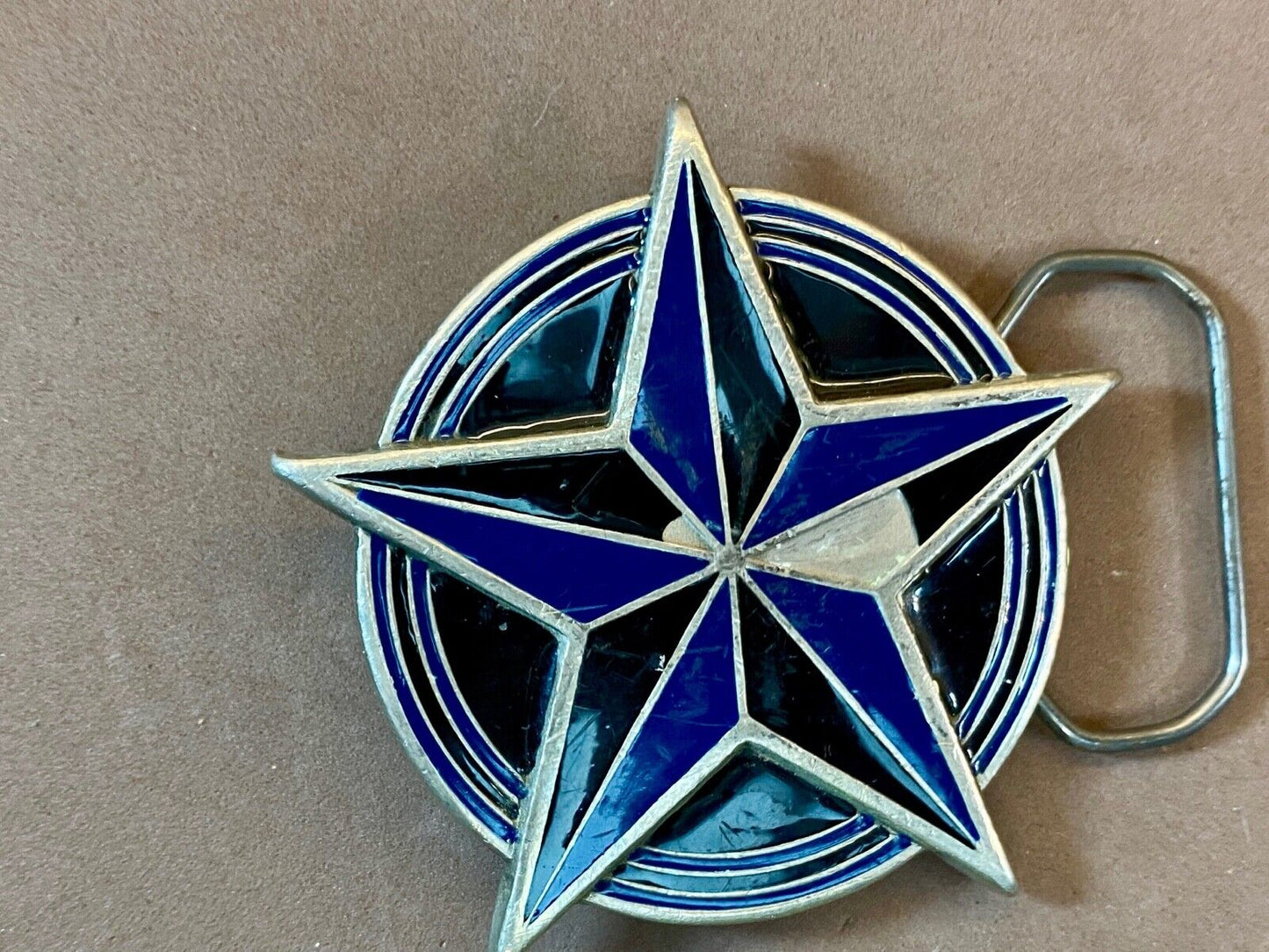 2002 Great American Products Back Star Coming From Round Pewter Belt Buckle
