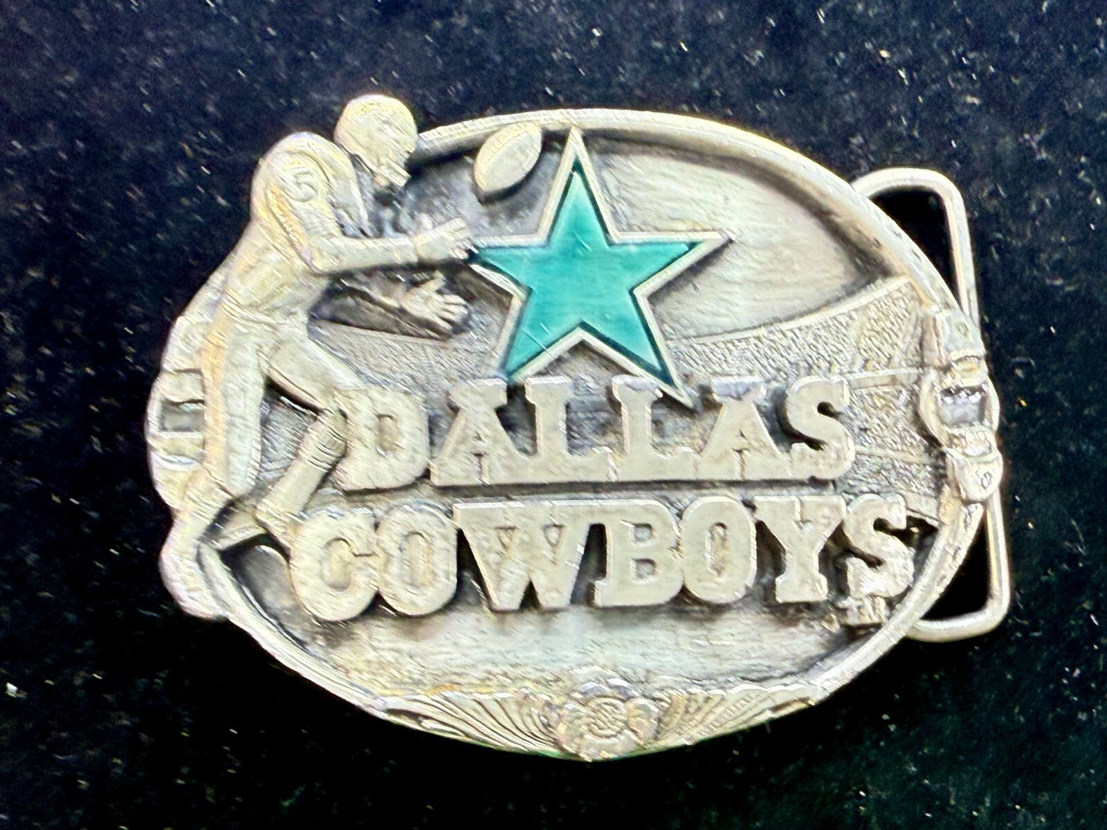 The Dallas Cowboys American Football Team Sports Fan Siskiyou Vtg. Belt Buckle
