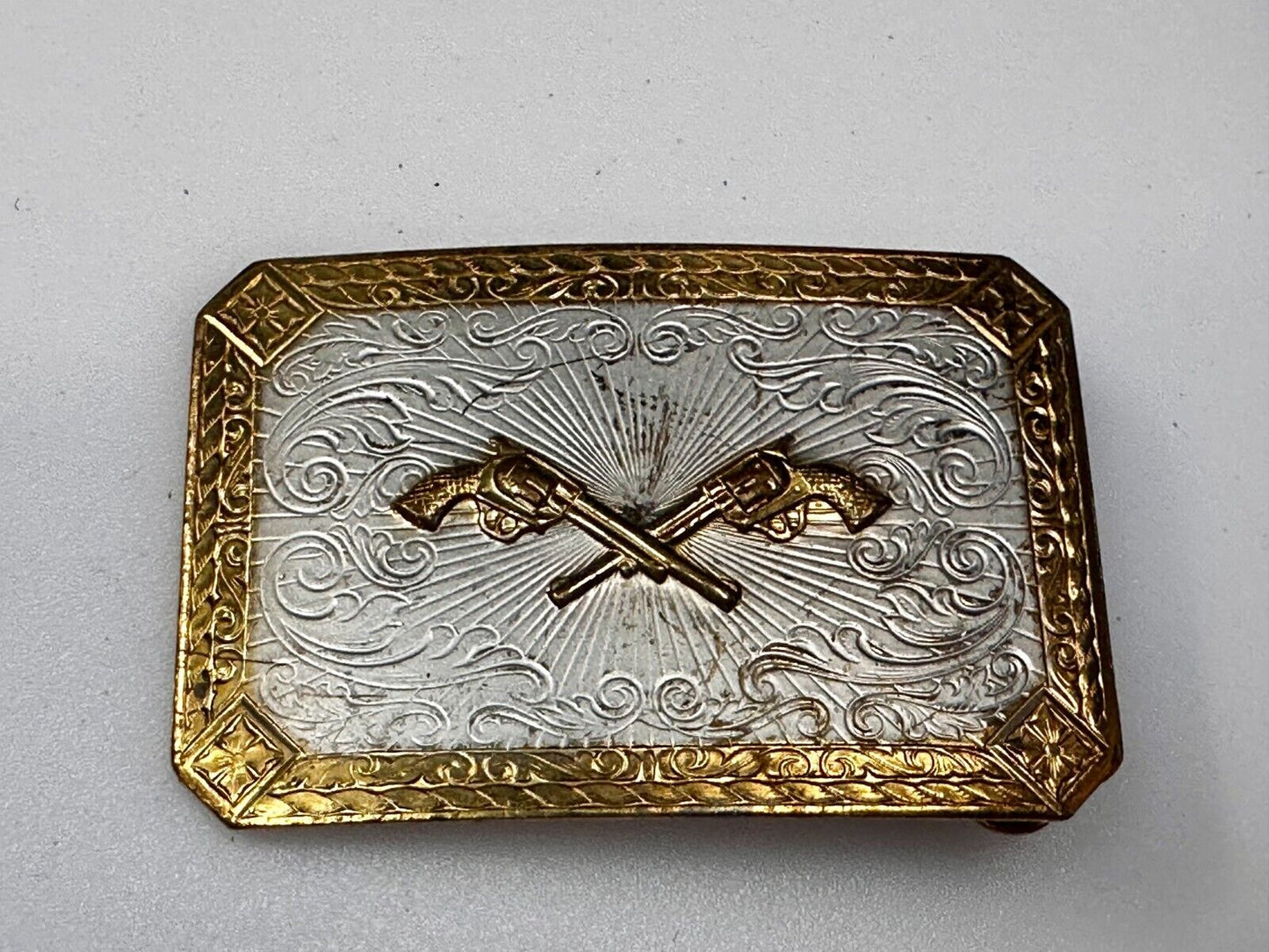 Twin Revolver Pistol Guns Two Tone Western Cowboy Vintage Belt Buckle