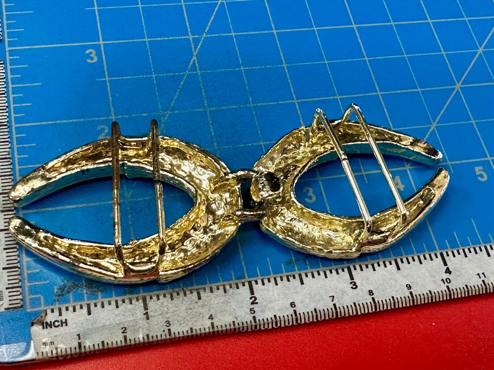 Two piece gold tone Horn Shape? interconnecting vintage belt buckle