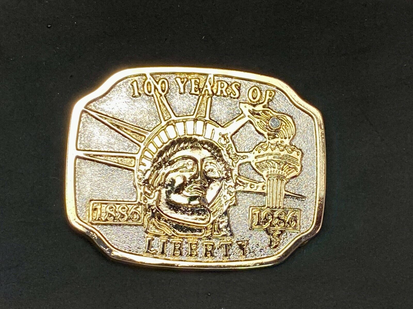 1886-1986 100 Years Of Liberty Statue Of Liberty Belt Buckle Patriotic America