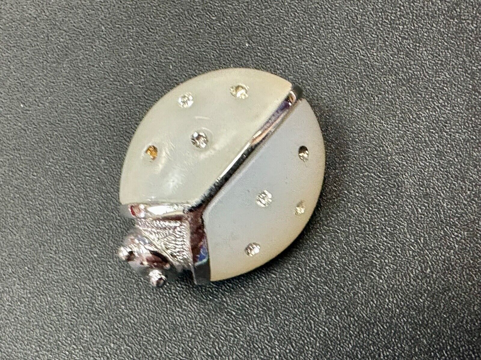 AVON Vintage LADYBUG LAPEL Pin Enamel Costume Jewelry missing rhinestone?