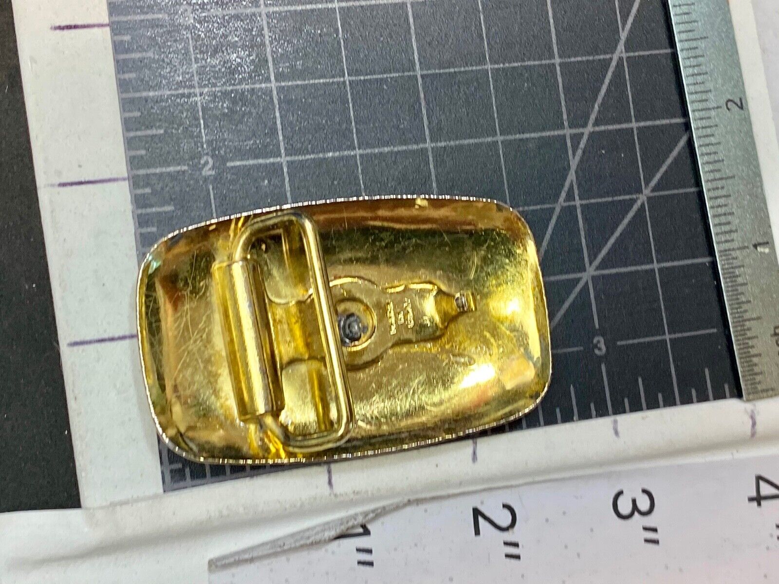 Vintage horse drawncovered wagon moving out west cowboy belt buckle 