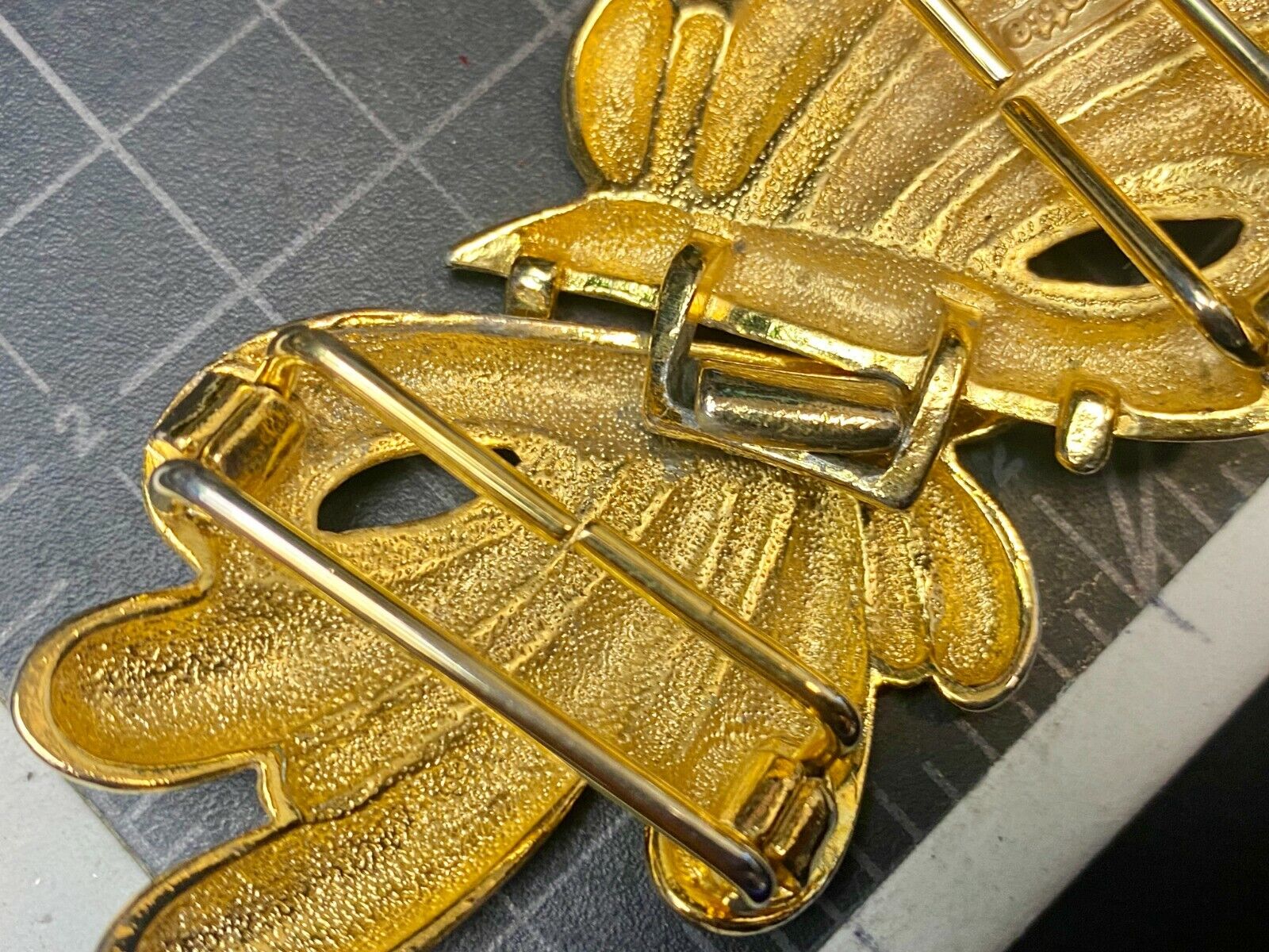 Two Piece Interlocking Gold Tone Wavey Knot Belt Buckle Signed Paquette