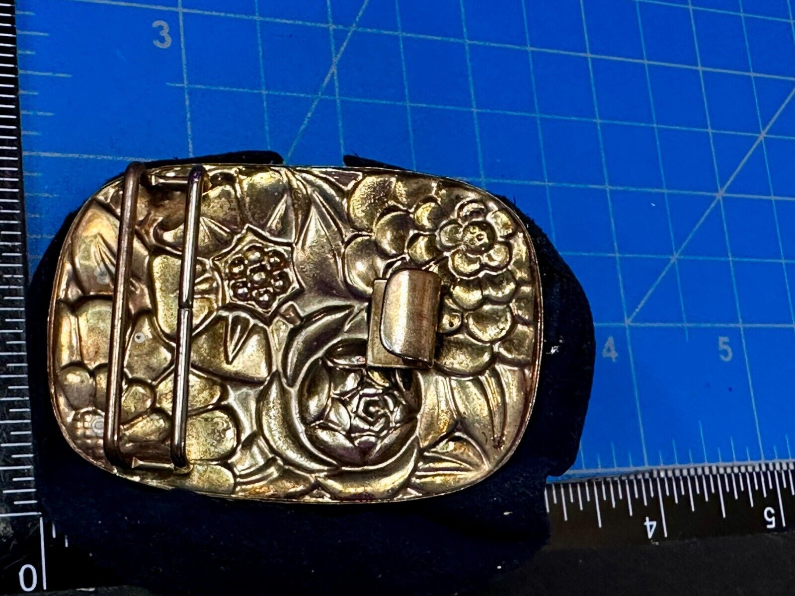 Unique Porcelain? Doll Face in Black Flapper Vintage Women's Belt Buckle