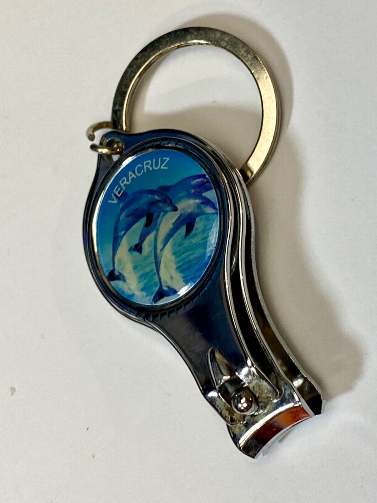 Veracruz (Mexico) Jumping swimming dolphins key chain keychain toenail clipper