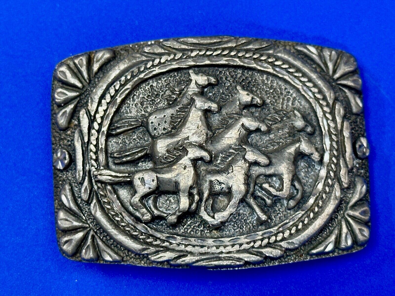 Texas longhorn - Vintage EGE 93 laser diamond etched cut Belt Buckle