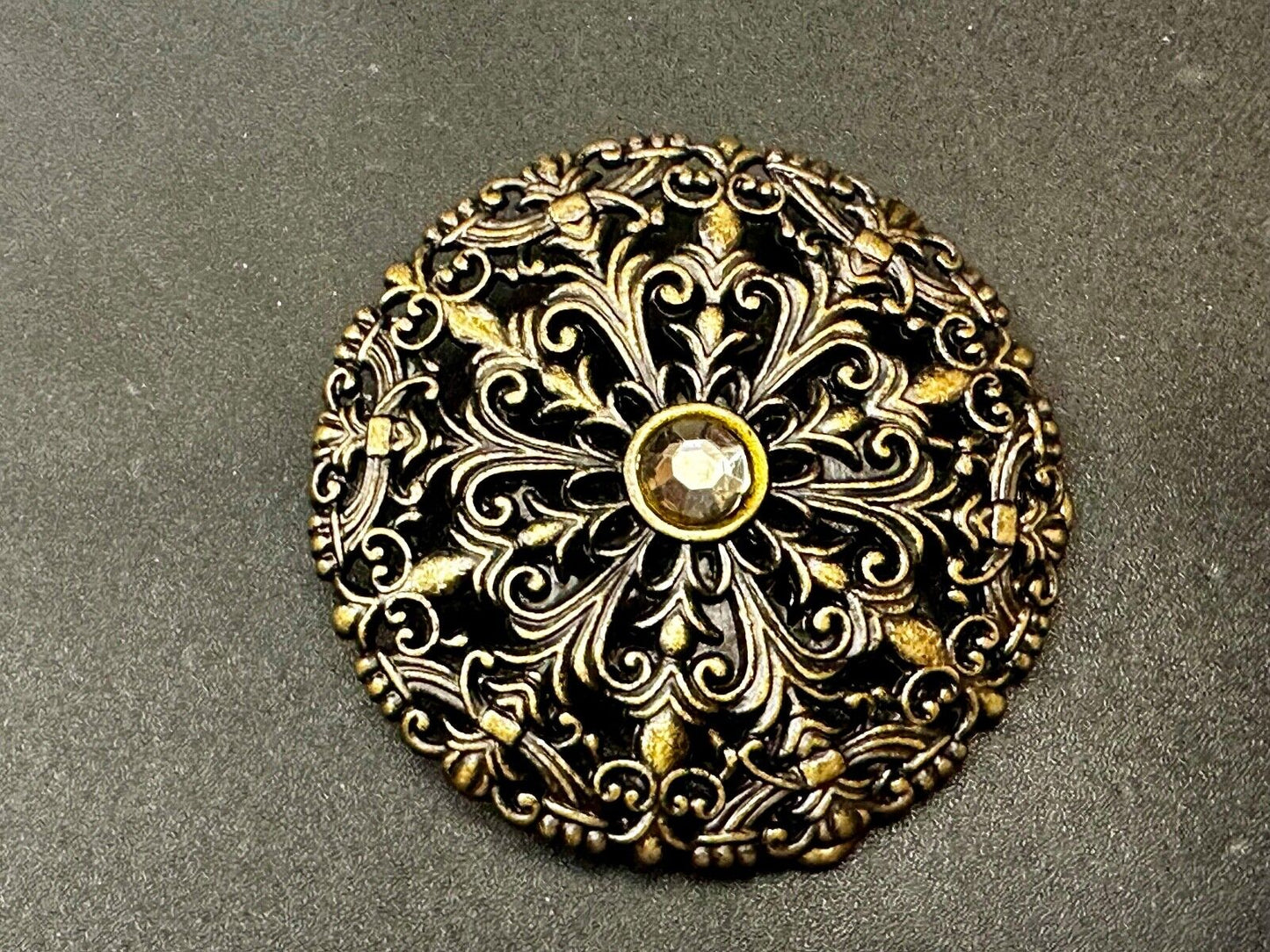 Victorian Style Filigree Round Small Hippy Vibe Small Belt Buckle