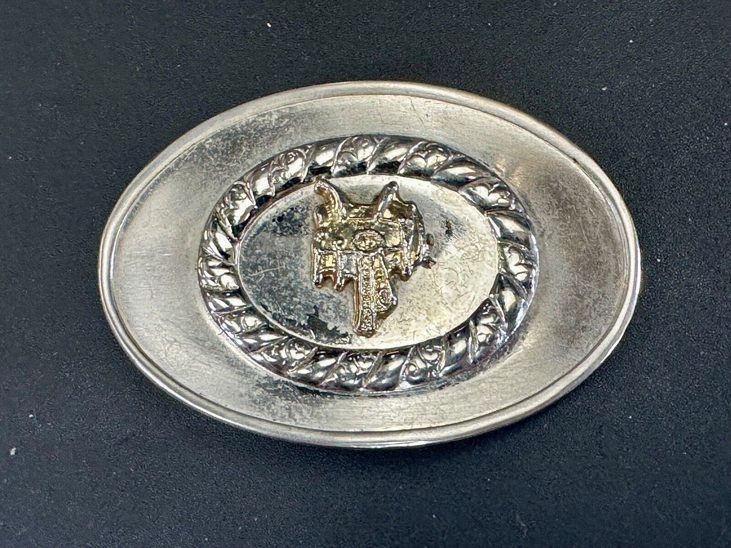 unique horse saddle Vintage oval multi ring belt buckle