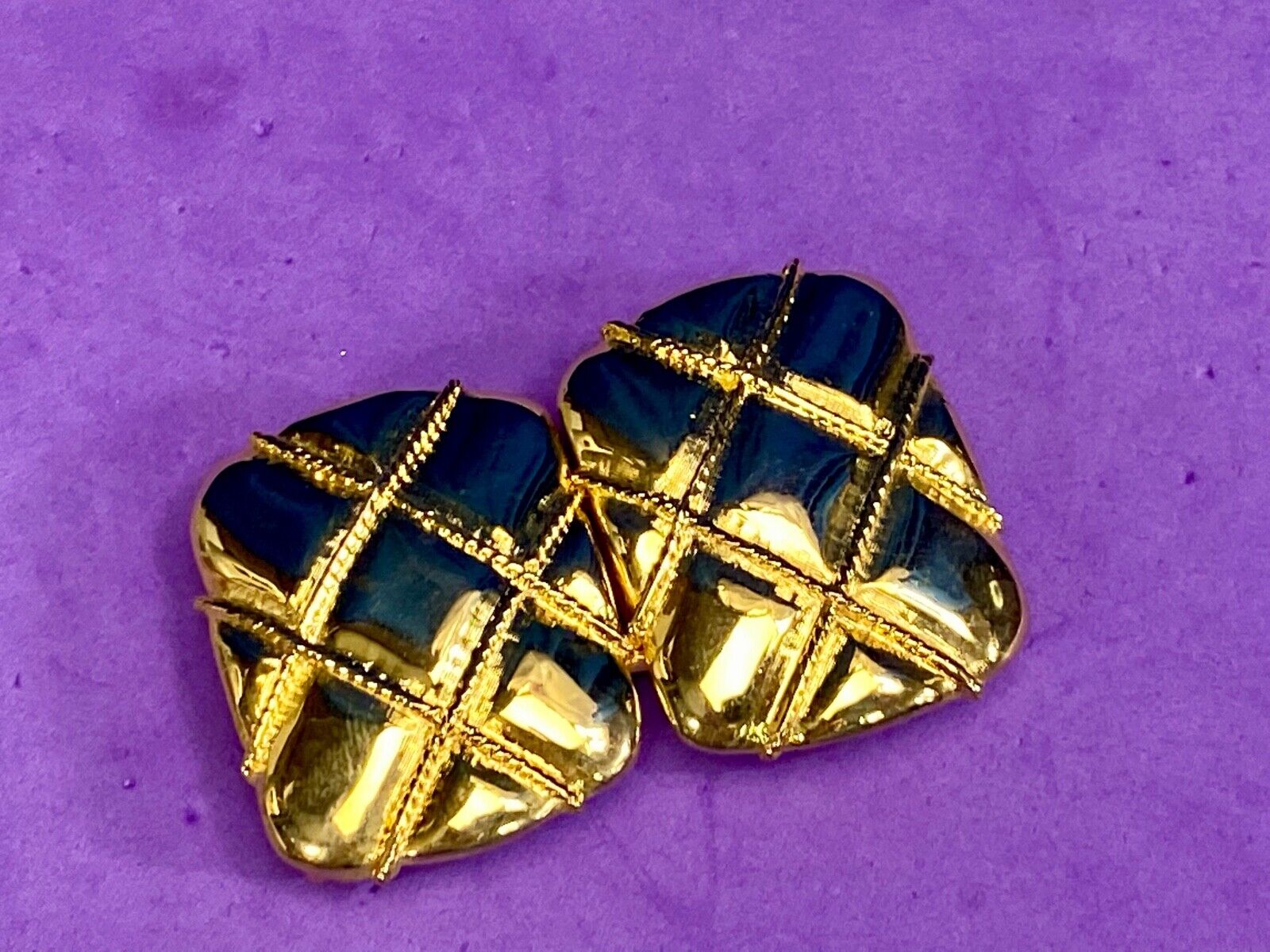 Vintage Gold Tone Basket Weave Pattern Interlocking Two Piece Belt Buckle 