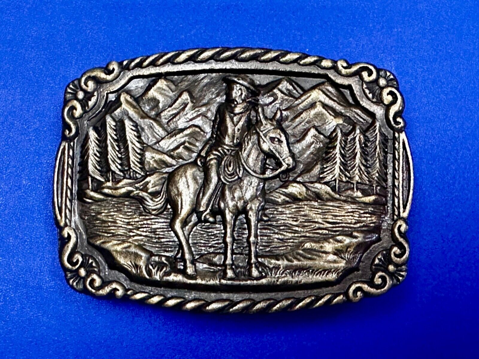 Tall In The Saddle Western Cowboy Leading Wagon Train Vintage ART Belt Buckle