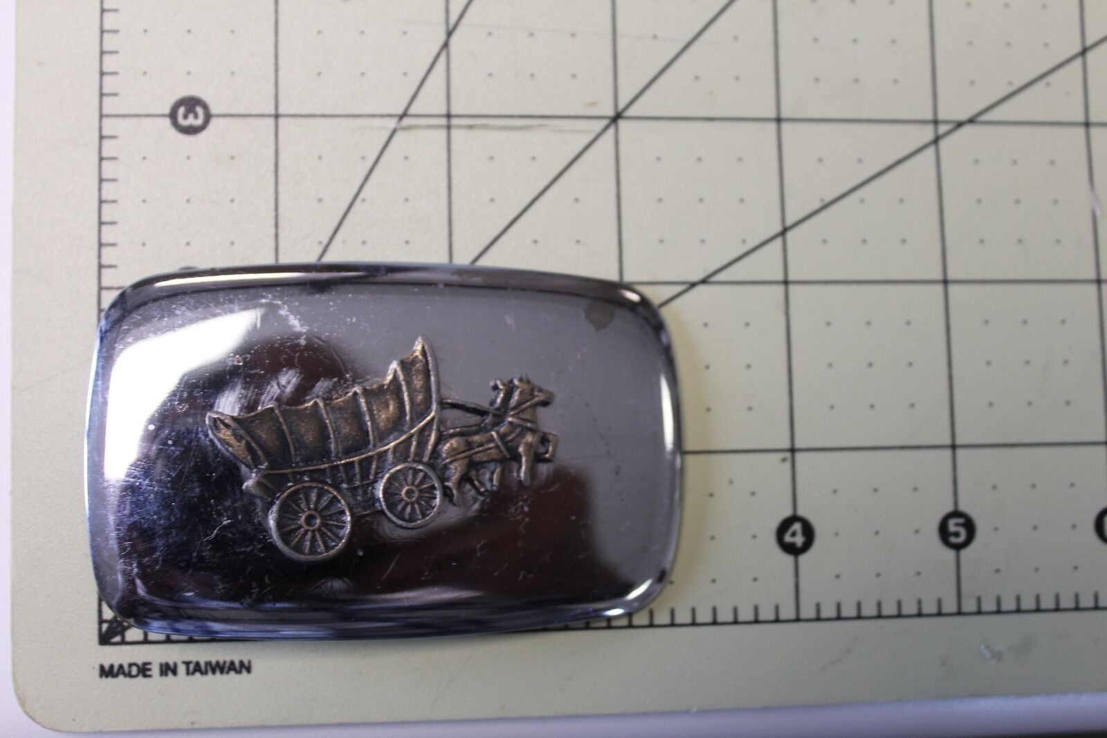 Vintage belt buckle, Made in USA, Conestoga covered wagon and horses