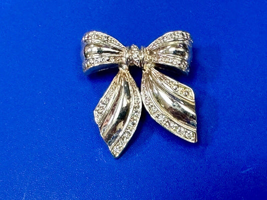 AAI Signed Vintage Brooch Pin 1.5” Bow Crystal Rhinestones Silver Tone