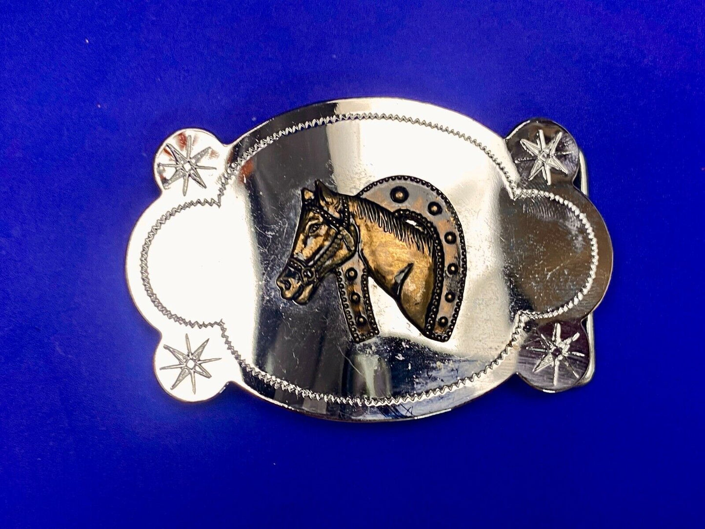 Vintage Horse Head Through Lucky Horseshoe Reflective Belt Buckle
