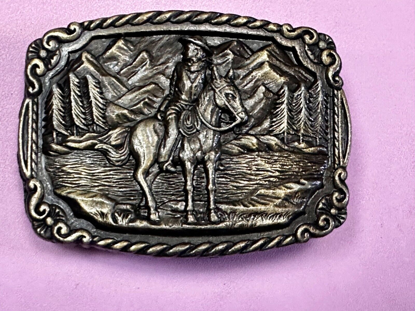 Tall In The Saddle Western Cowboy Leading Wagon Train Vintage ART Belt Buckle