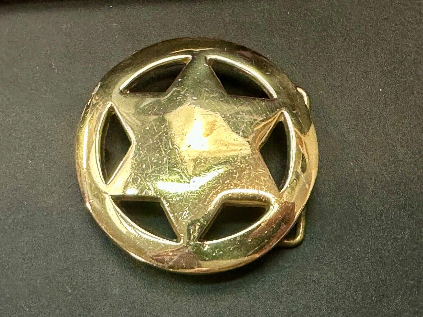 Badge Shaped Cutout Star in circle Vintage Solid Brass Belt Buckle