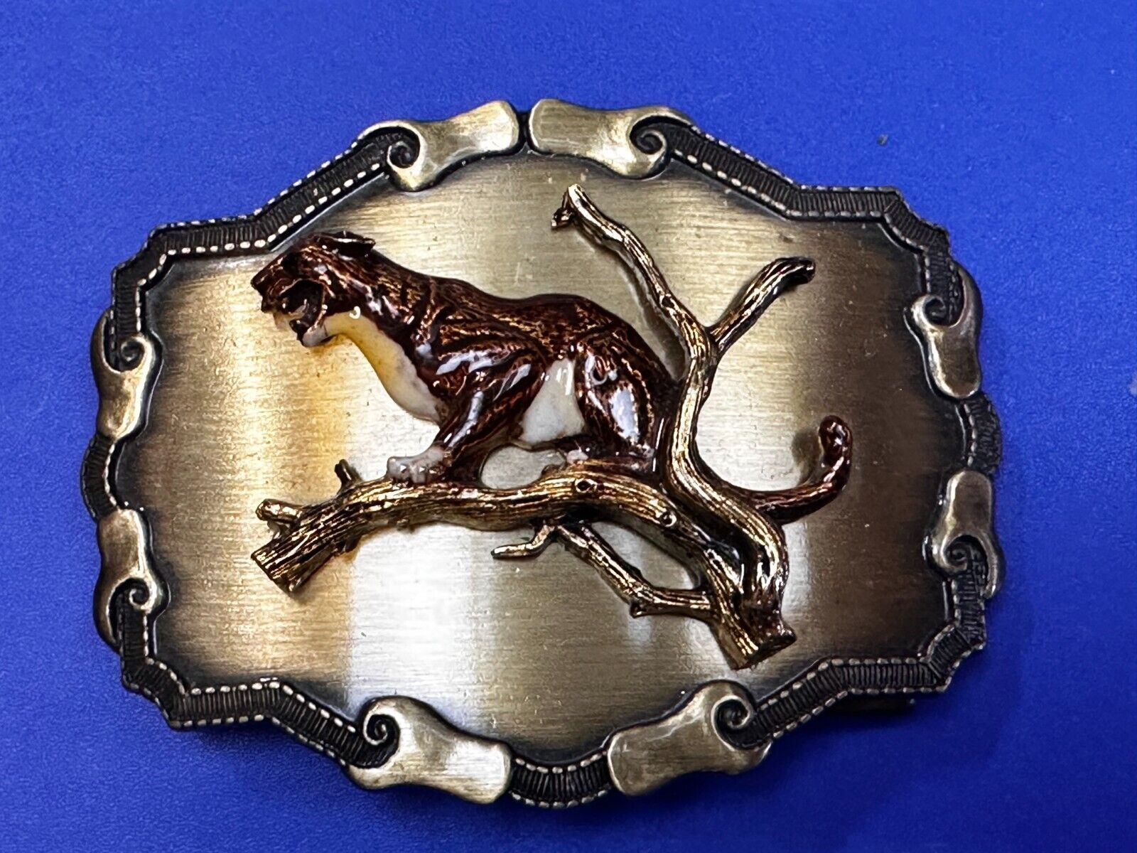 Angry Roaring Lion Tiger Cheetah In Tree Safari Animal Raintree Belt Buckle