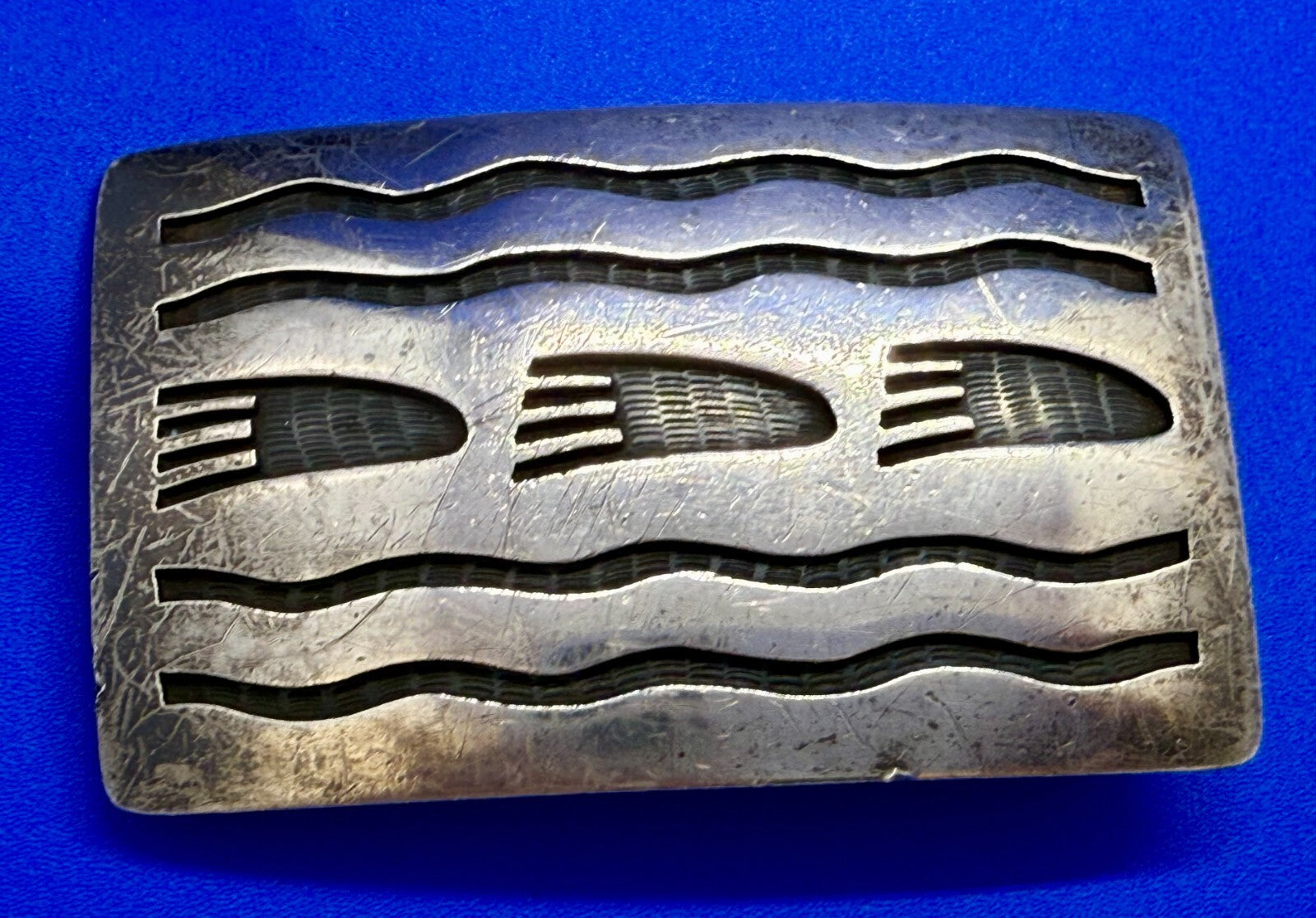 Bear Paw Print Native American Indian Art Pattern Belt Buckle - See Makers Marks