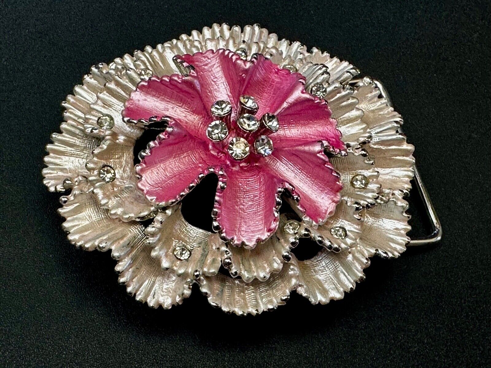 Unique Pink White Colored Flower 3D Pattern Rhinestone Accented Belt Buckle