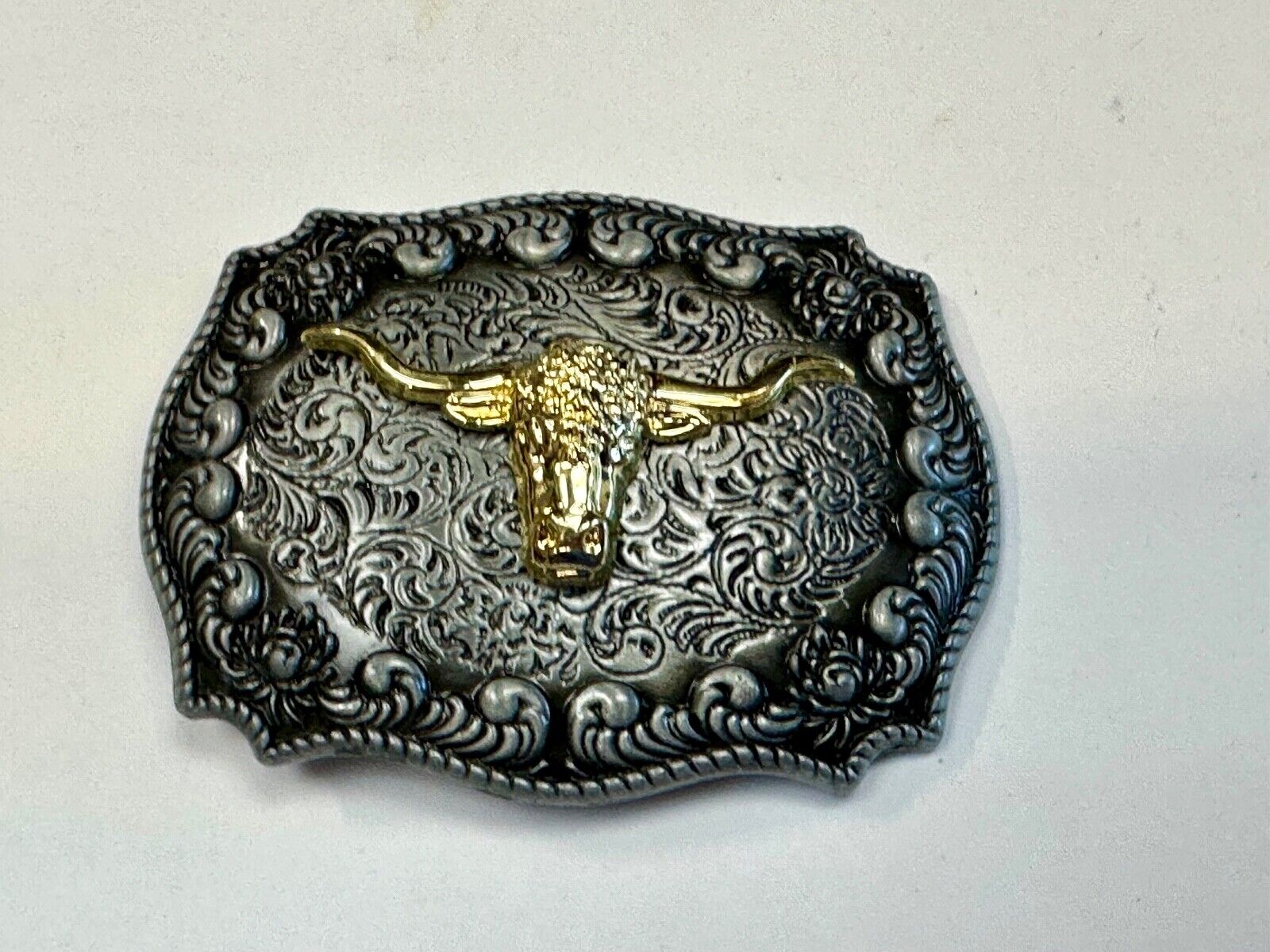 Two tone Ornate LONGHORN SKULL western belt buckle